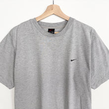 Load image into Gallery viewer, 90s Nike T-shirt (L)