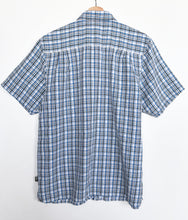 Load image into Gallery viewer, The North Face Shirt (M)