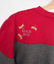 Load image into Gallery viewer, Women’s 00s Winnie the Pooh Sweatshirt (L)