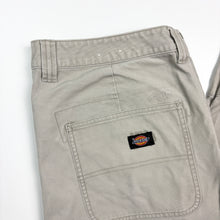 Load image into Gallery viewer, Dickies Jeans W38 L30
