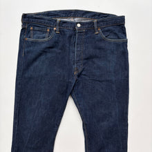 Load image into Gallery viewer, Levi’s 501 Jeans W38 L32