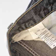 Load image into Gallery viewer, Dickies Denim Shorts W36