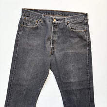 Load image into Gallery viewer, Levi’s 501 W38 L32