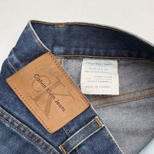 Load image into Gallery viewer, 90s Calvin Klein Jeans W32 L32