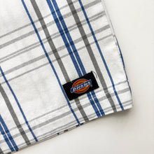 Load image into Gallery viewer, Dickies Shorts W32