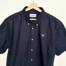 Load image into Gallery viewer, Barbour Shirt (2XL)