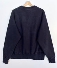 Load image into Gallery viewer, Champion Sweatshirt (L)