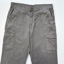 Load image into Gallery viewer, 90s Chaps Ralph Lauren Cargos W38 L32