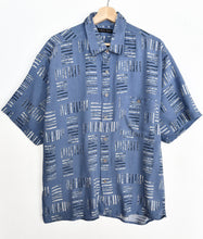 Load image into Gallery viewer, 90s Abstract Crazy Print Shirt (L)
