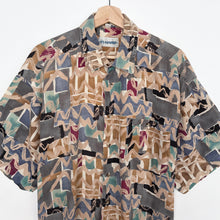 Load image into Gallery viewer, 90s Crazy Print Shirt (XL)