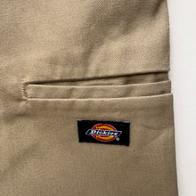 Load image into Gallery viewer, Dickies Shorts W34