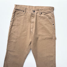 Load image into Gallery viewer, Wrangler Carpenter Jeans W32 L30