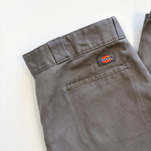 Load image into Gallery viewer, Dickies 874 W38 L32