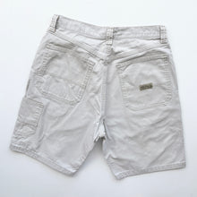 Load image into Gallery viewer, Wrangler Denim Shorts W28
