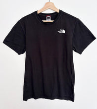 Load image into Gallery viewer, The North Face T-shirt (S)