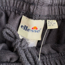 Load image into Gallery viewer, Women’s 90s Ellesse Shorts (M)