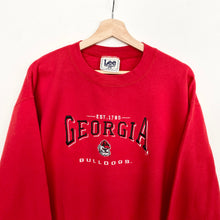 Load image into Gallery viewer, 90s Lee American College sweatshirt (M)