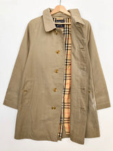Load image into Gallery viewer, Burberry Trench Coat (S)