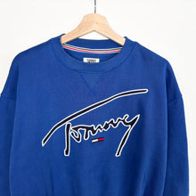 Load image into Gallery viewer, Tommy Hilfiger Sweatshirt (XS)
