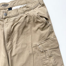 Load image into Gallery viewer, Carhartt Cargo W42 L32