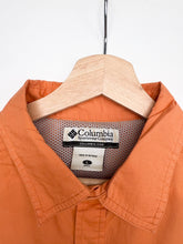 Load image into Gallery viewer, Columbia Sportswear Shirt (L)