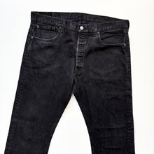 Load image into Gallery viewer, Levi’s 501 W38 L32