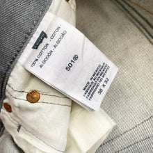 Load image into Gallery viewer, Levi’s 501 W36 L32