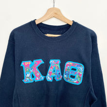 Load image into Gallery viewer, Champion American College Sweatshirt (S)