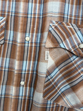 Load image into Gallery viewer, 70s Levi’s Shirt (M)
