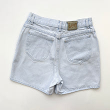 Load image into Gallery viewer, Women’s 90s Lee Denim Shorts W28