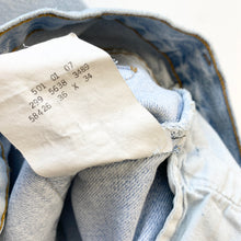 Load image into Gallery viewer, 90s Levi’s 501 W34 L32