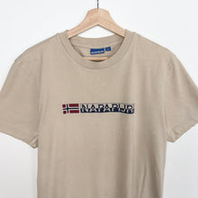 Load image into Gallery viewer, Napapijri T-shirt (M)