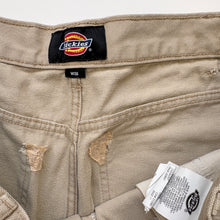 Load image into Gallery viewer, Distressed Dickies Carpenter Jeans W36 L32