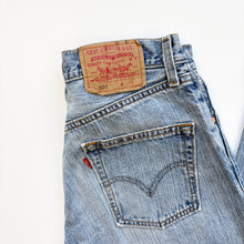Load image into Gallery viewer, 90s Levi’s 501 W28 L32