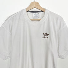 Load image into Gallery viewer, 80s Adidas T-shirt (M)