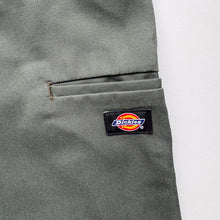 Load image into Gallery viewer, Dickies Shorts W34
