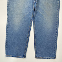 Load image into Gallery viewer, 00s Chaps Jeans W38 L30