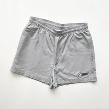 Load image into Gallery viewer, 00s Adidas Shorts (S)