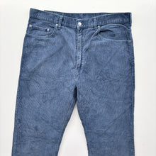 Load image into Gallery viewer, BNWT Levi’s 505 Cords W38 L34