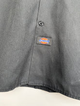 Load image into Gallery viewer, Dickies Shirt (XL)