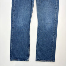Load image into Gallery viewer, Levi’s 501 Jeans W32 L30