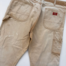 Load image into Gallery viewer, Distressed Dickies Carpenter Jeans W36 L30