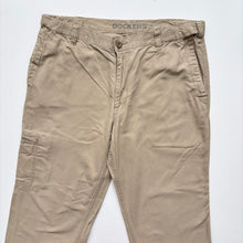 Load image into Gallery viewer, Dockers Cargos W38 L30