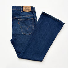 Load image into Gallery viewer, 90s Levi’s Jeans W38 L32