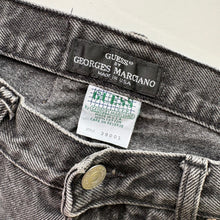 Load image into Gallery viewer, 90s Guess Jeans W32 L32