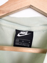 Load image into Gallery viewer, Nike Just Do It T-shirt (M)