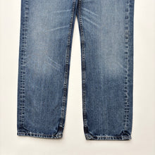 Load image into Gallery viewer, Levi’s Jeans W34 L32
