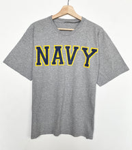 Load image into Gallery viewer, Navy Printed T-shirt (L)