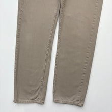 Load image into Gallery viewer, Levi’s 505 Jeans W34 L32