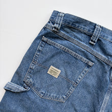 Load image into Gallery viewer, Wrangler Carpenter Shorts W38